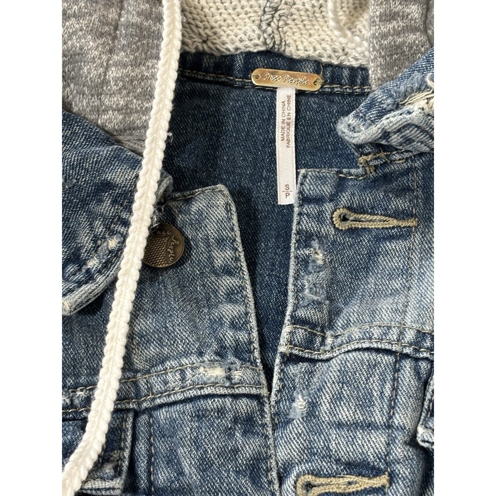 Free People Throwback Denim Jean Hoodie Jacket Sweatshirt 🌎 Women's  Small - Picture 2 of 6